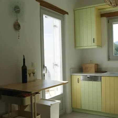 Art House In Aspro Chorio, 2-4 Guests Σπίτι διακοπών *